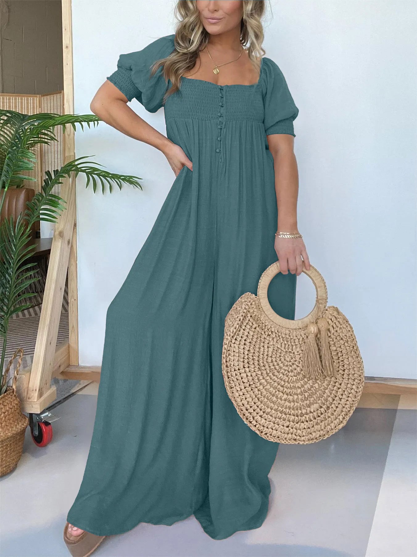 Margaux | Femme Robe Longue Smockée à Détails Boutonnés 4