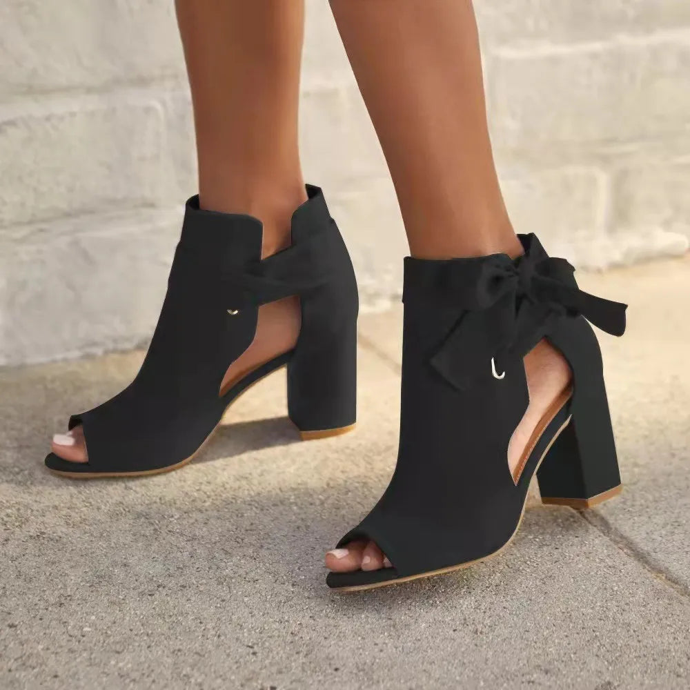 Gabrielle | Femme Escarpins Femme à Talons Épais avec Découpe Élégante 4