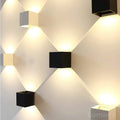 cubelamp-applique-murale-led-avec-detecteur-de-mouvement