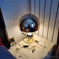 lampe-de-table-elegante-lumiere-chaude