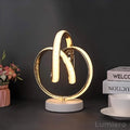 lampe-de-table-led-minimaliste-design-courbe