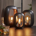 lampe-de-table-selma-eclairage-elegant-en-noir-nickel