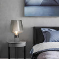 leimu-lampe-de-table-en-verre-ambre-et-socle-en-beton
