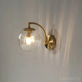 applique-murale-moderne-nordique-lampe-design-led-interieur-Lumiero