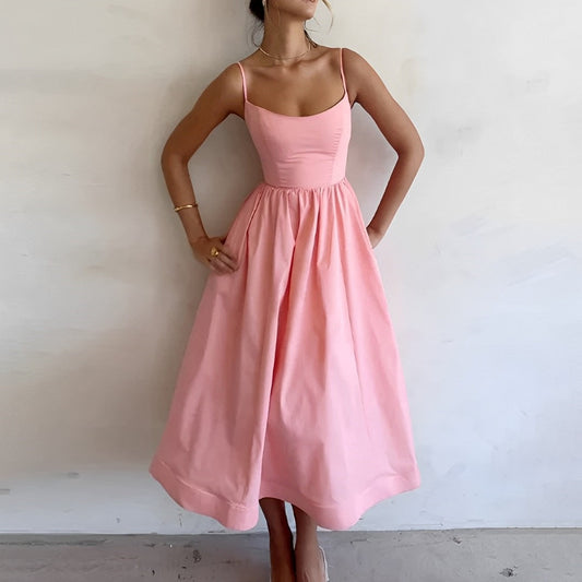 Gabrielle | Femme Robe Évasée Léger avec Bretelles Spaghetti 1