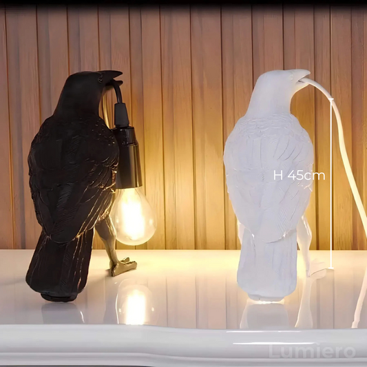lampe-de-table-gothic-nightbird-design-elegant-pour-un-eclairage-raffine