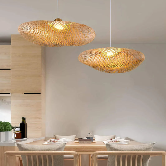 lumiero-suspension-artisanale-bambou-naturel-éclairage-décoration-design-ecologique
