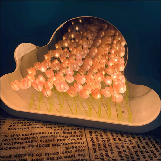 miroir-nuage-eternel-tulipes-miroir-led-avec-effet-dinfini